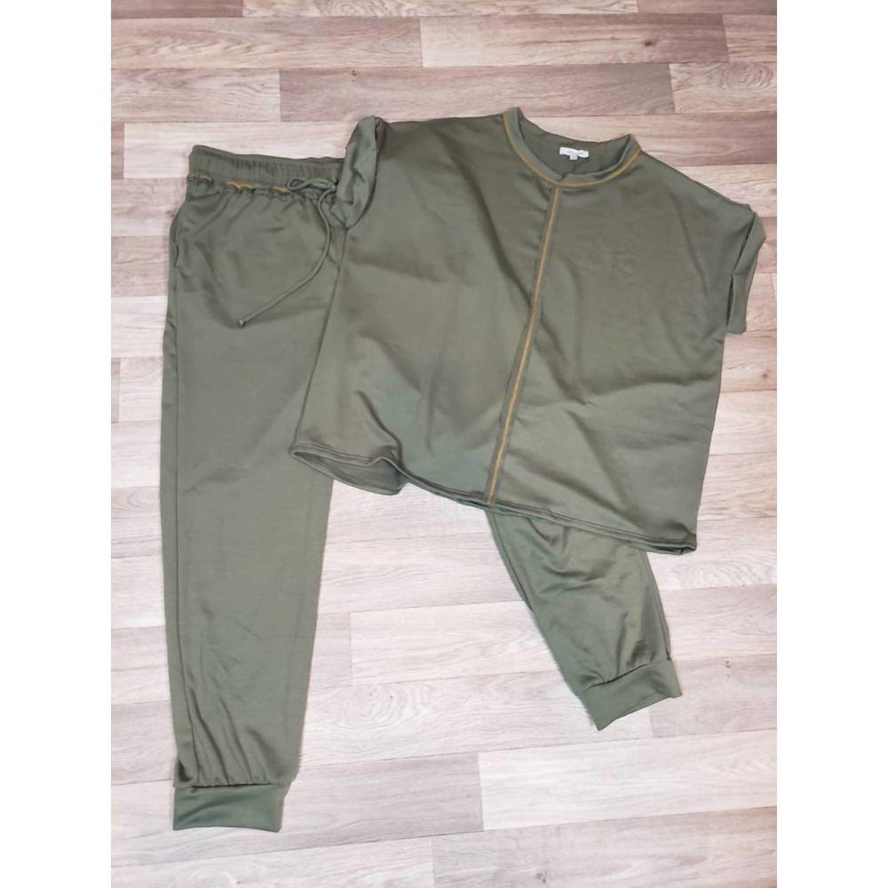 NEW WHITE BIRCH women's you lounge set in olive
